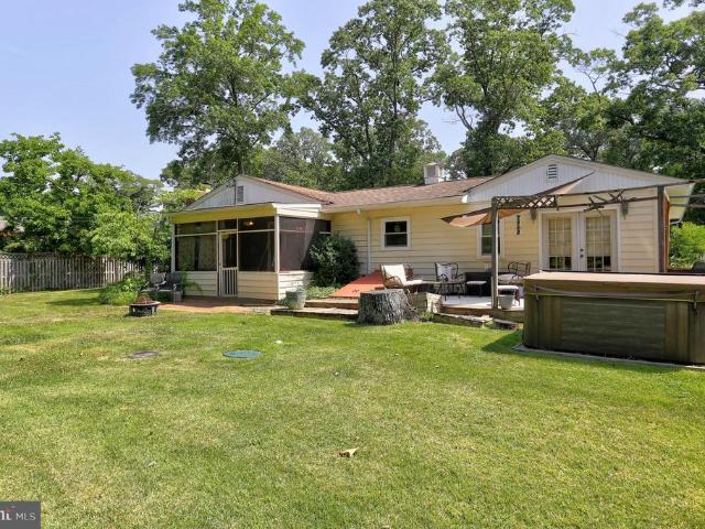 House for sale in Pasadena, Maryland