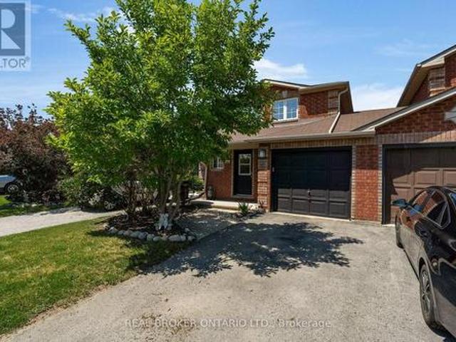 House for sale in Barrie, Ontario