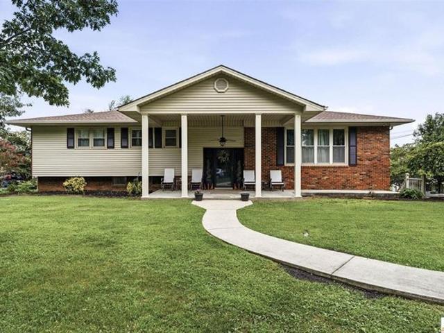 House for sale in Tompkinsville, Kentucky
