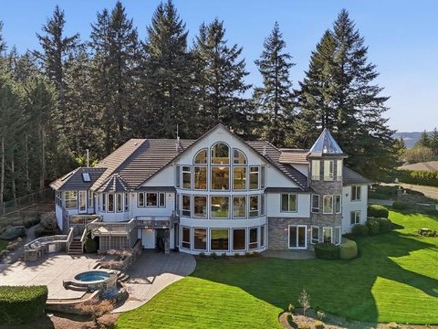 House for sale in Oregonia