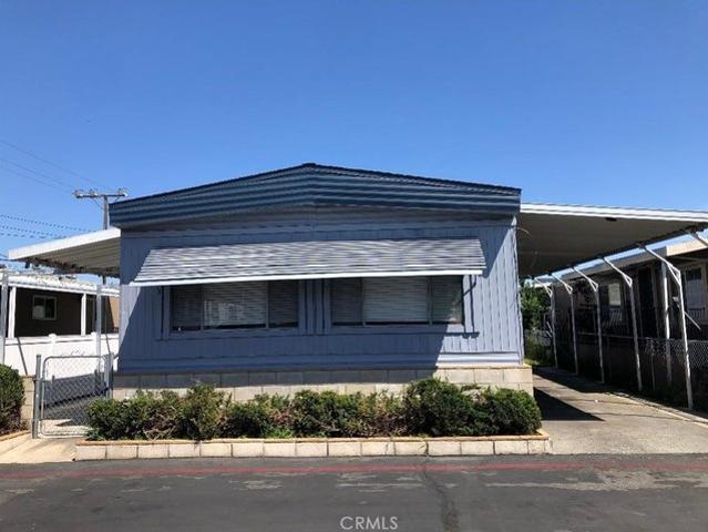 House for sale in Paramount, California