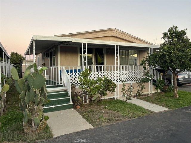 House for sale in Paramount, California