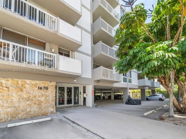Condo for sale in Miami Beach, Florida