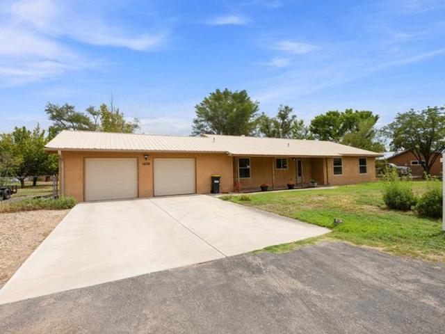 House for sale in Bosque Farms, New Mexico