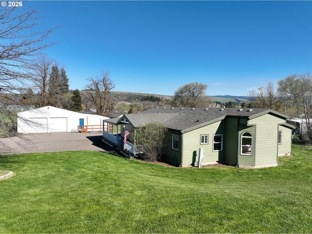 House for sale in Oregonia