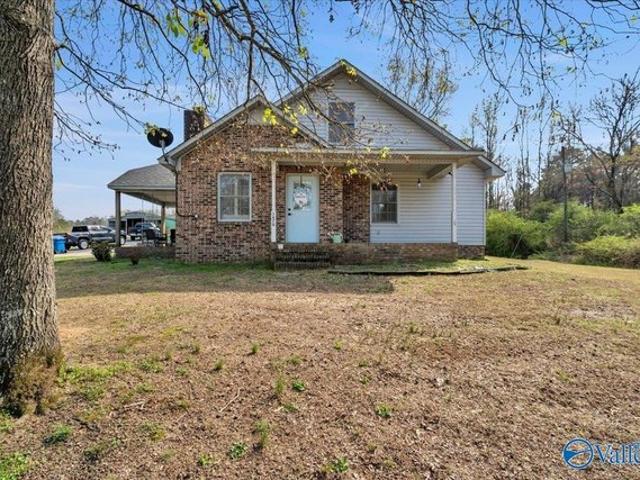 House for sale in Boaz, Alabama