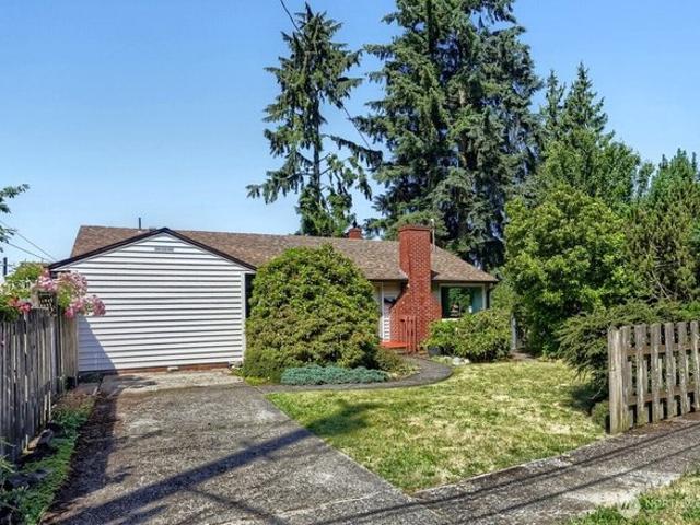 House for sale in Shoreline, Washington