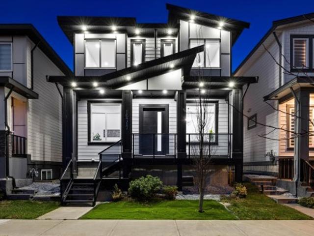 House for sale in South Surrey, Surrey