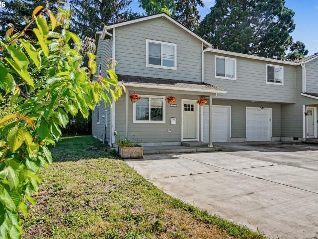 Townhouse for sale in Oregonia