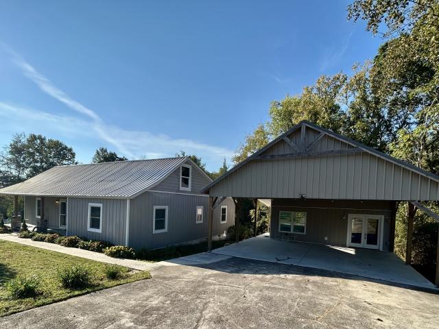 House for sale in Irving College, Middle Tennessee