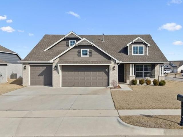 House for sale in Glenpool, Oklahoma