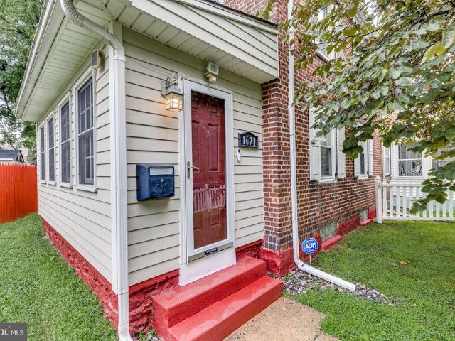 Townhouse for sale in Camden, New Jersey