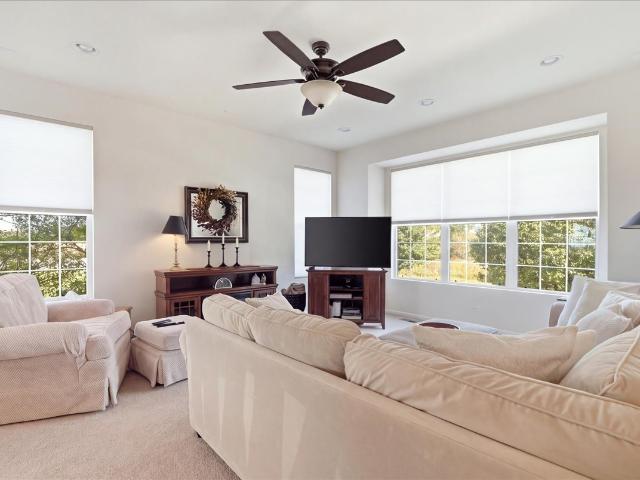 Townhouse for sale in Grayslake, Lake County