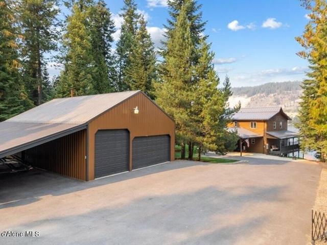 House for sale in Sagle, Idaho
