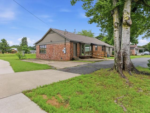 Commercial for sale in Ark