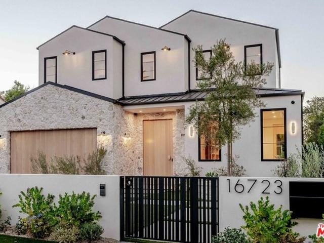 House for sale in North Hollywood Neighborhood Council District, Los Angeles