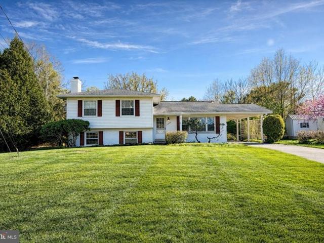 House for sale in Derwood, Maryland