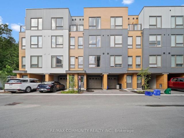Townhouse for sale in Woburn, Ontario