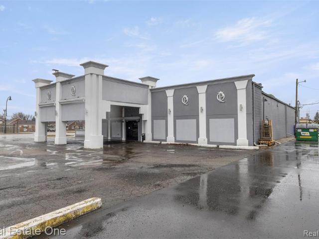 Commercial for sale in Allen Park, Michigan