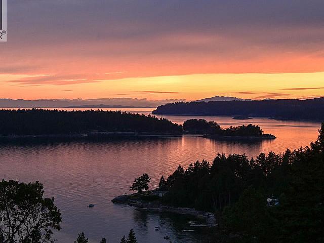 Land for sale in Bowen Island, British Columbia