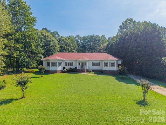House for sale in Stanley, North Carolina