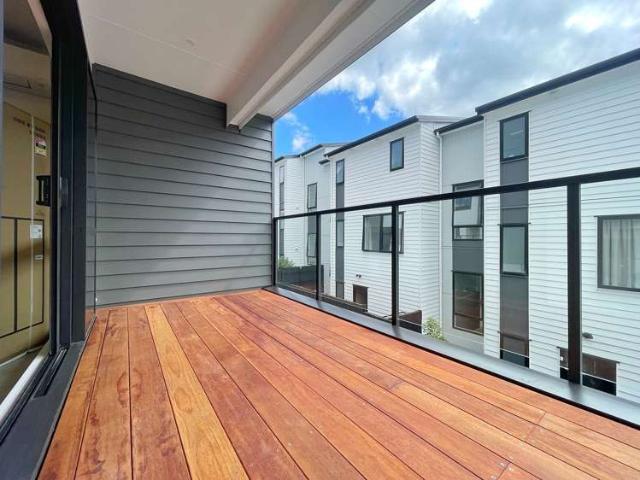 Townhouse for rent in Balmoral