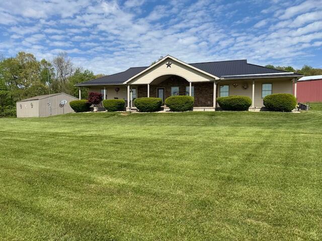 House for sale in Laurelville, Ohio