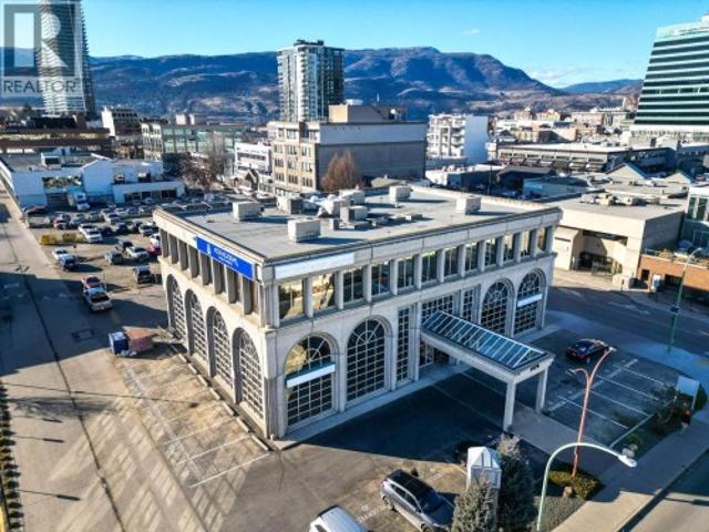 Commercial for rent in Winfield, British Columbia