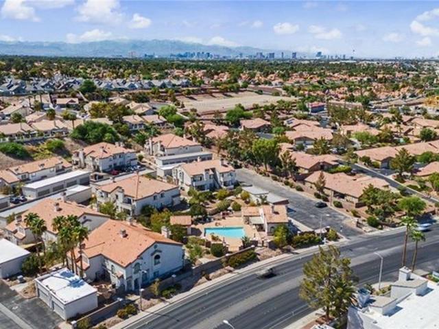 Condo for sale in Henderson, Nevada