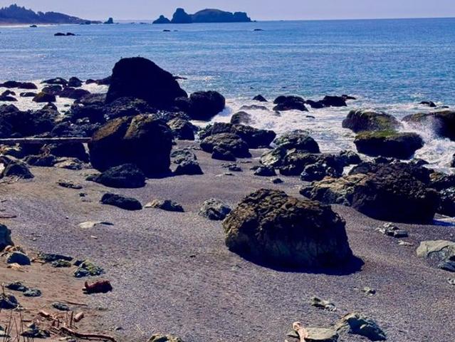 House for sale in Smith River, California