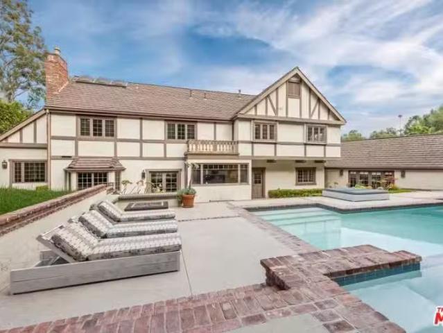 House for rent in North Hollywood, Encino Neighborhood Council District