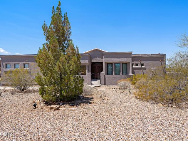 House for sale in Vail, Arizona