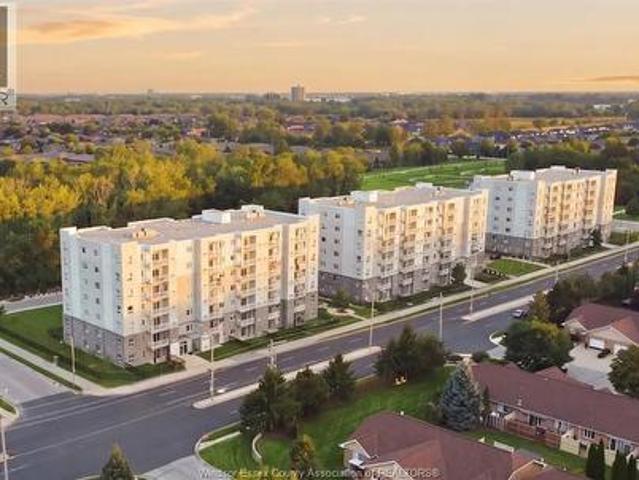 Condo for sale in East Riverside, Southwestern Ontario