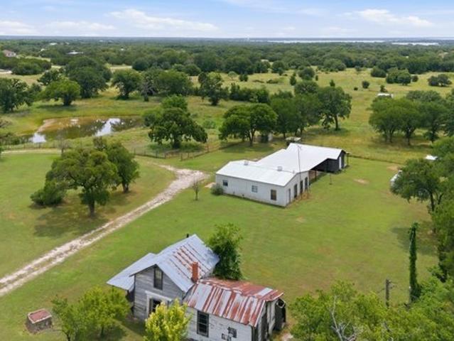 House for sale in Bosque, Texas