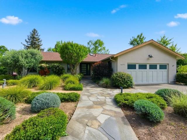 House for sale in Saint Helena, California