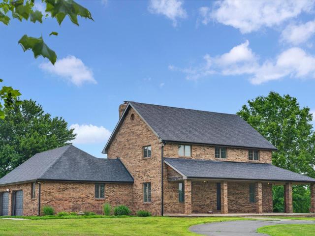 House for sale in Bolivar, Missouri