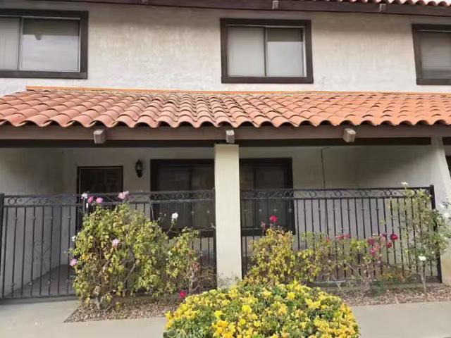 Condo for sale in Victorville