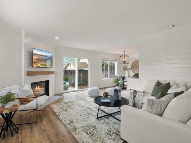 Townhouse for sale in Morgan Hill, California