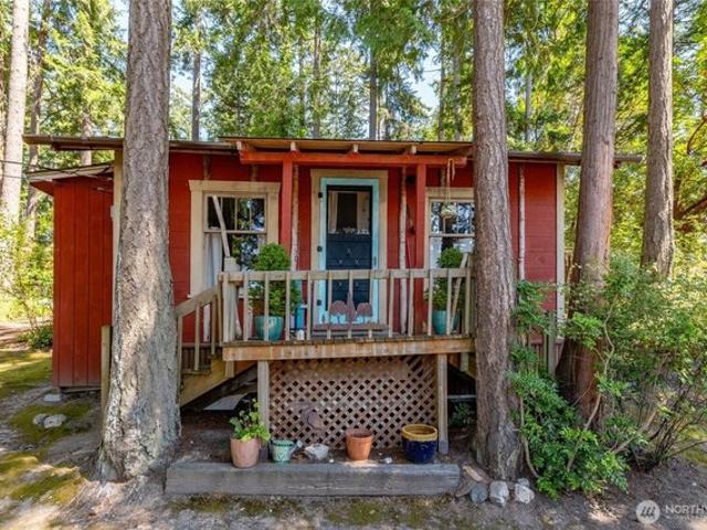 House for sale in La Conner, Washington