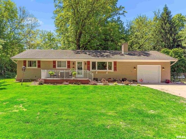 House for sale in Fulton, Illinois