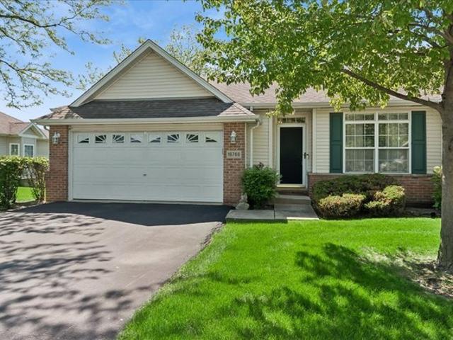 Townhouse for sale in Lockport, Illinois