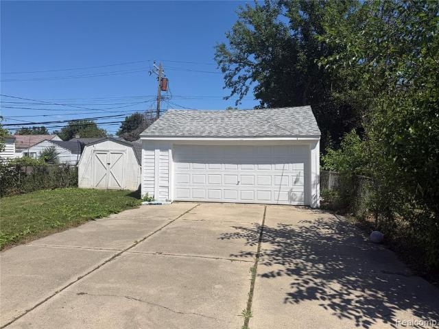 House for sale in Eastpointe, Michigan