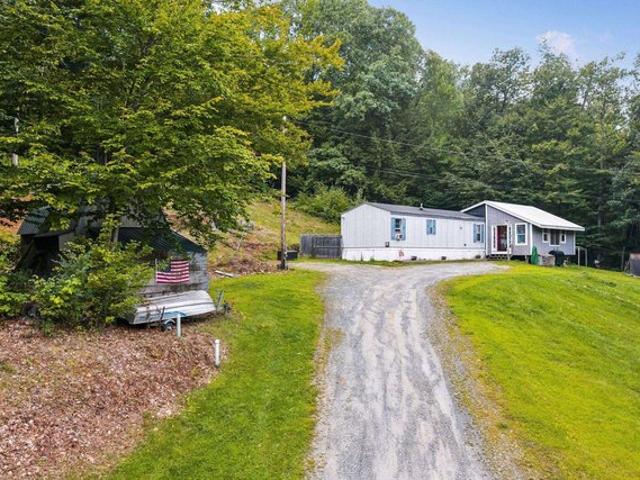 House for sale in Plantsville, Vermont