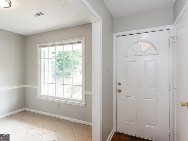 Townhouse for sale in Conyers, Georgia