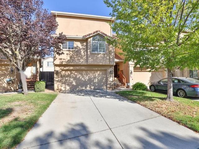Townhouse for sale in Morgan Hill, Santa Clara County