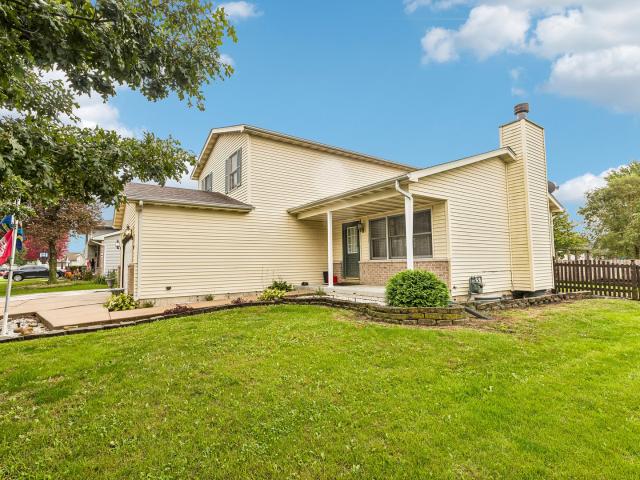 House for sale in Morris, Grundy County