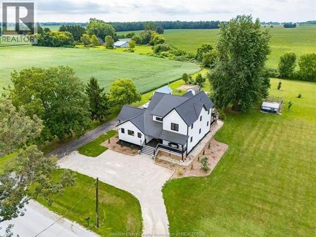 House for sale in Essex, Ontario