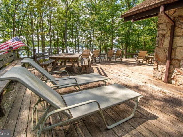 House for sale in Garrett, Maryland