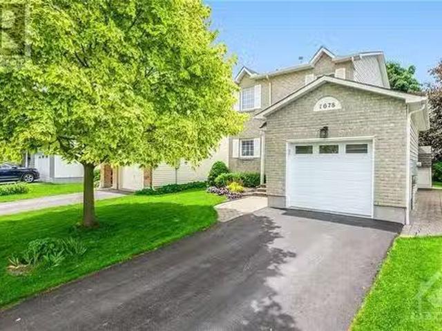 House for sale in Orleans