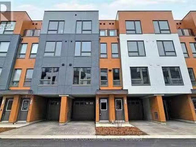 Condo for rent in Oshawa